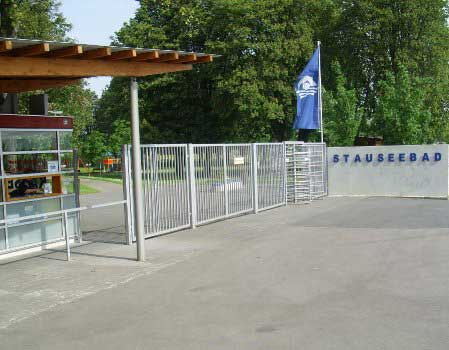 Eingang zum Stauseebad Cossebaude